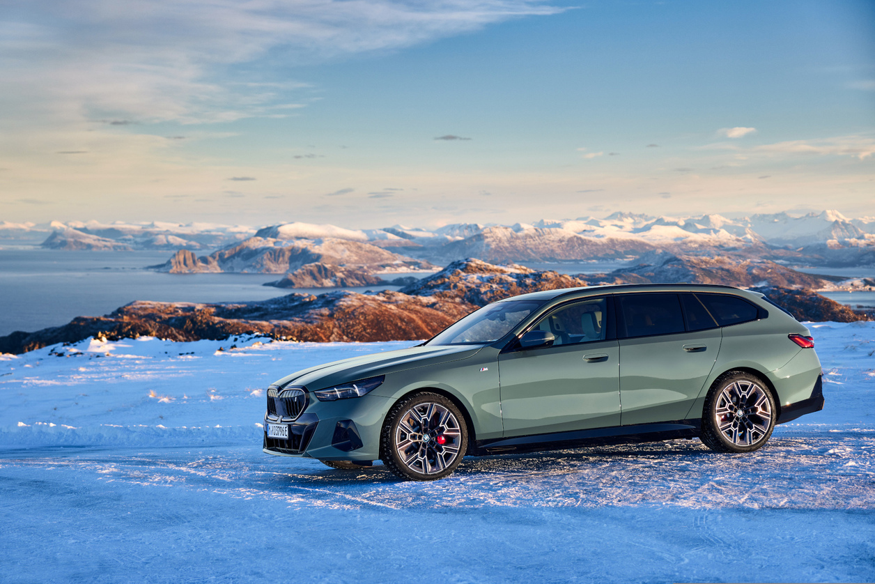 BMW 5 Series Touring Mild Hybrid