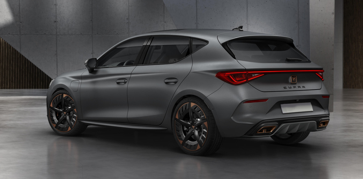 CUPRA Leon   Plug-in Hybrid