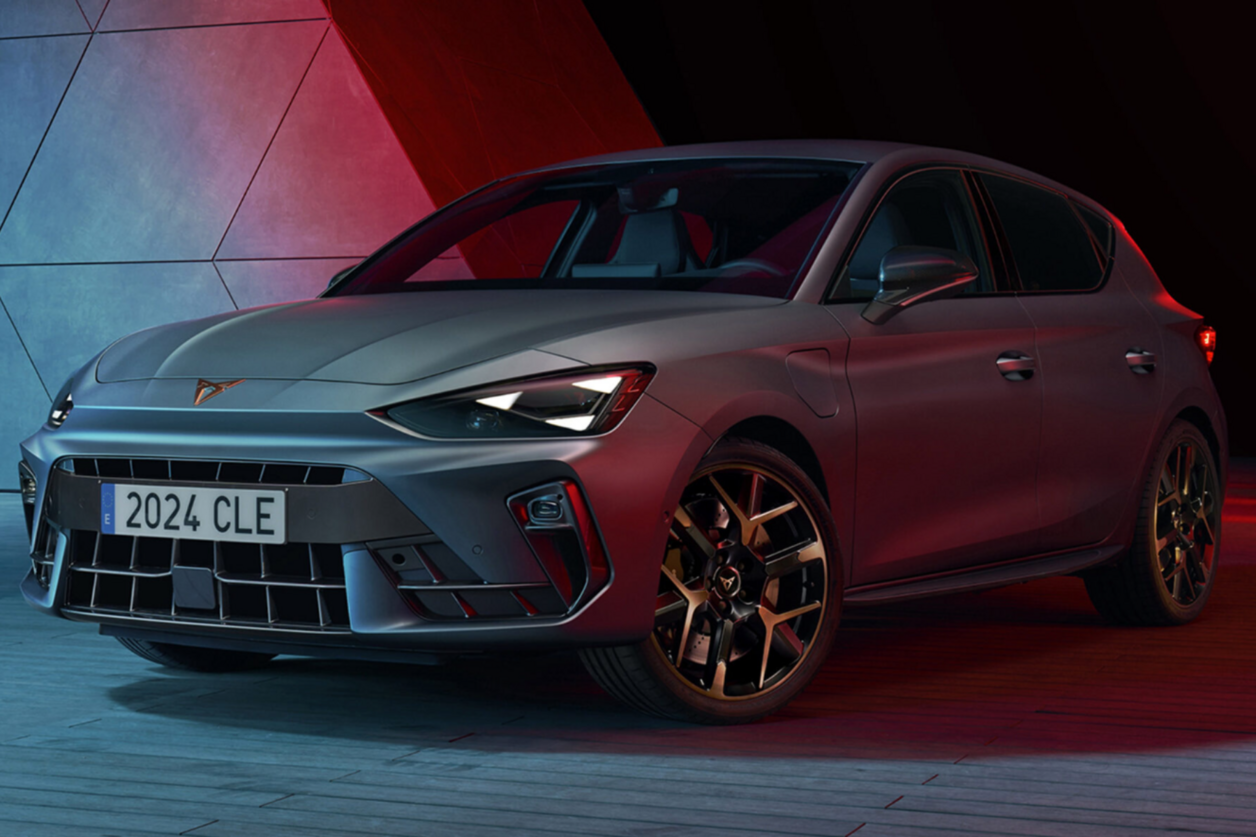 CUPRA Leon   Plug-in Hybrid