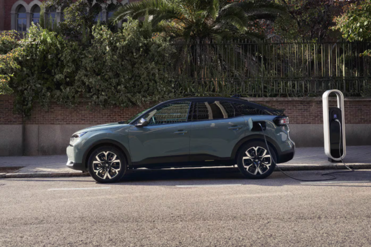 Citroën ë-C4   Electric