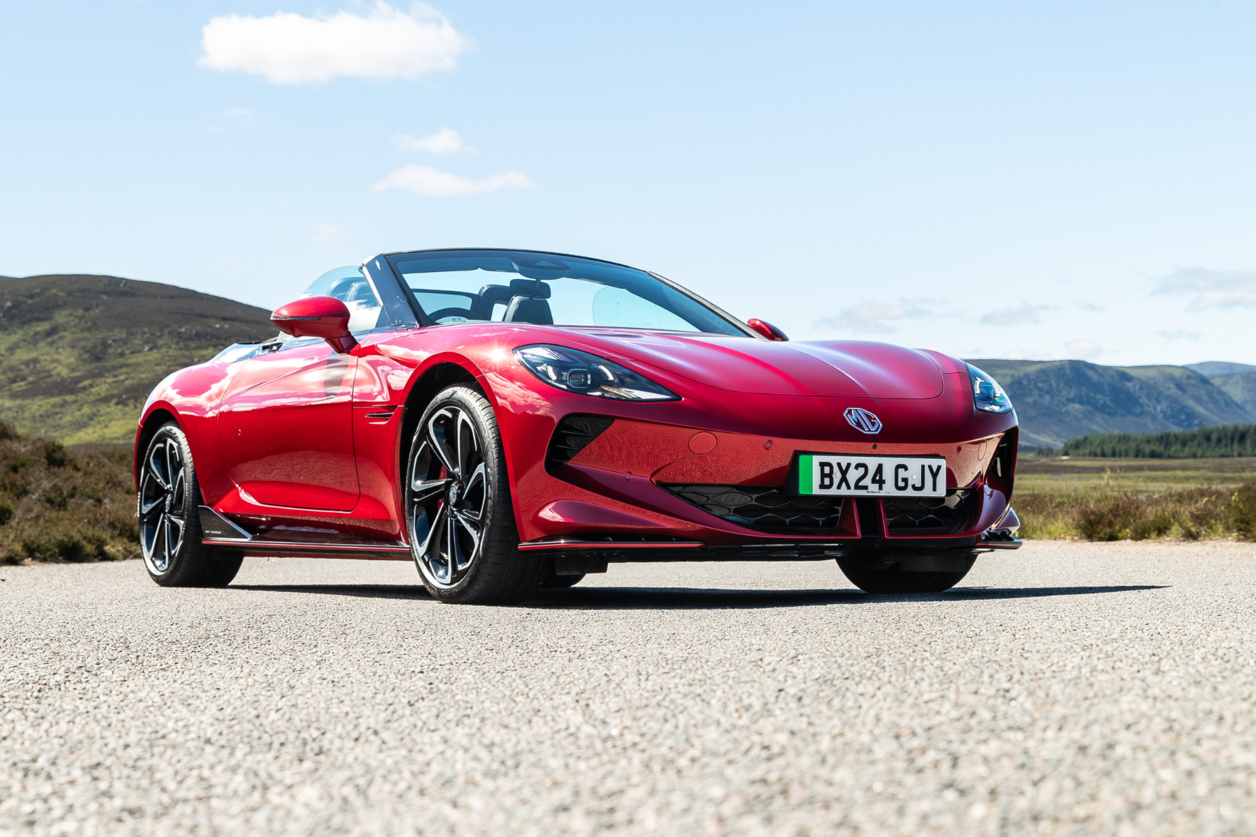 MG Cyberster Convertible Electric