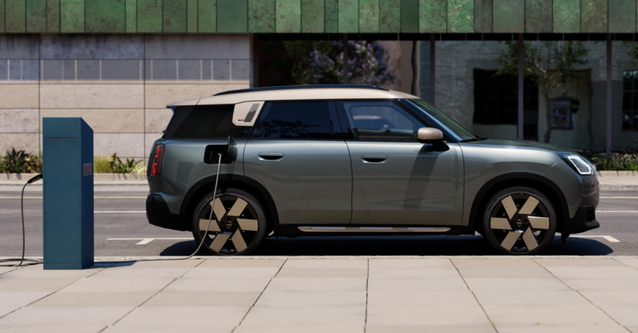 MINI Countryman   Electric