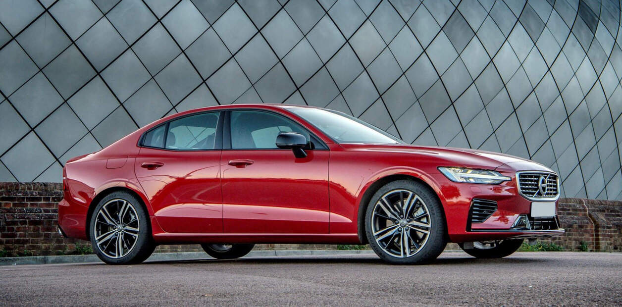 Volvo S60 Saloon Plug-in Hybrid